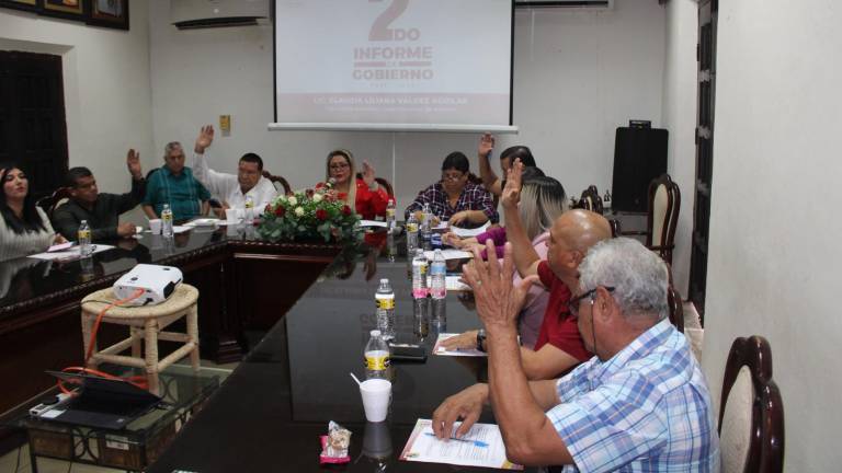 La Alcaldesa Claudia Valdez presentó su Segundo Informe de labores en una sesión de Cabildo este lunes.