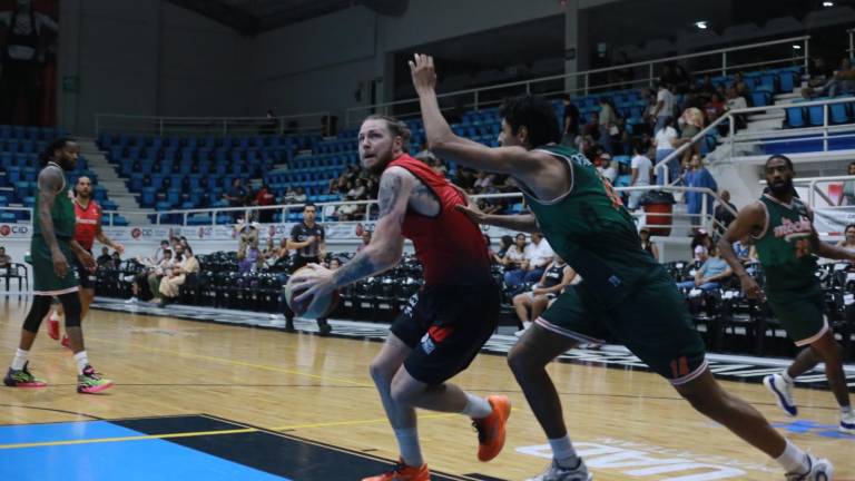 Paúl Luque admitió que deberán replantear la fórmula ganadora para recuperar la identidad competitiva del equipo.