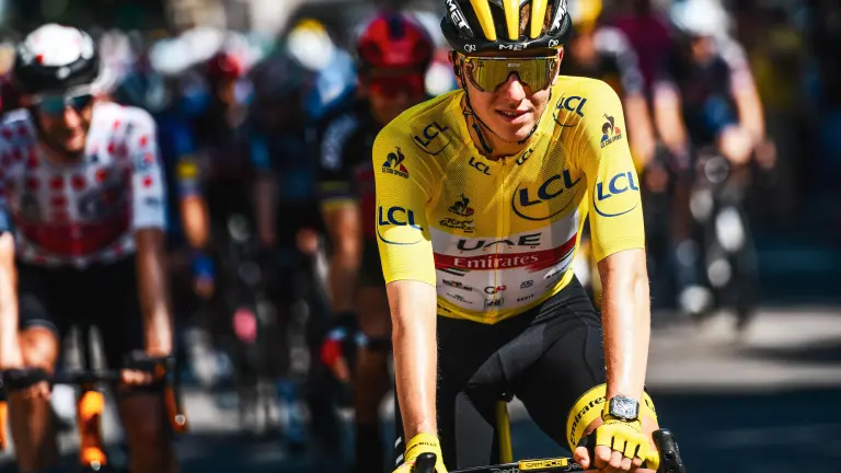 Tadej Pogacar lidera cómodamente la clasificación general del Tour de Francia 2026, que tuvo este lunes su primer día de descanso.