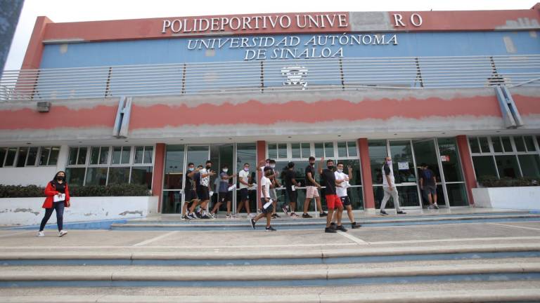 En el Polideportivo d la UAS de Mazatlán se aplicará la dosis de refuerzo a adultos mayores.