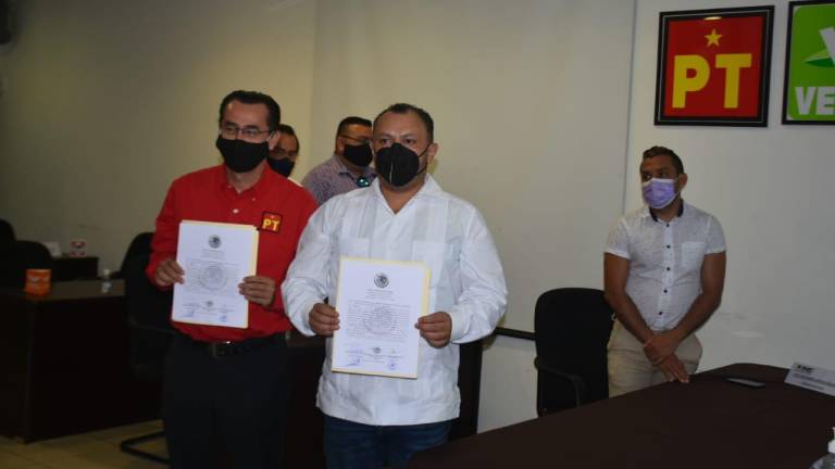 El PT refrenda el apoyo a Víctor Manuel Díaz Simental, como candidato a Alcalde de Escuinapa, y a Domingo Vázquez, como candidato a la Alcaldía de Ahome.
