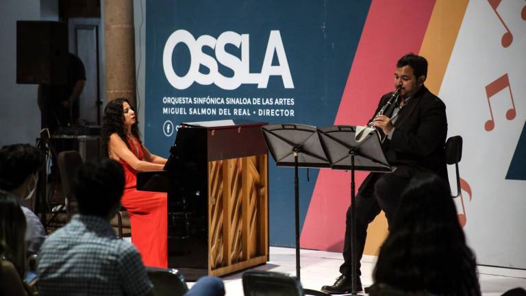 El dúo de clarinete y piano que formaron Lilia Valdespino y Alberto Estrada.