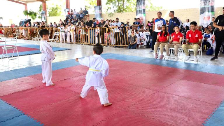 Más de 600 taekwondoínes participan en primer Torneo Taekyon Elota