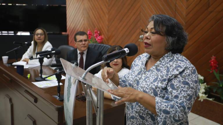 La semana pasada en sesión solemne el Cabildo de Mazatlán le entregó a Deysi Balán Herrera la Medalla Jornadas Heroicas 2023.