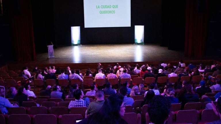 Foro de consulta sobre el desarrollo del Centro de Culiacán.