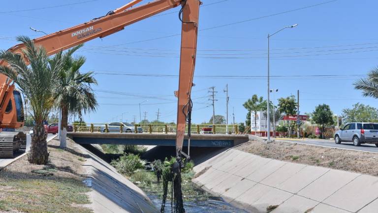 La Semarnat y autoridades federales otorgaron los permisos necesarios para iniciar con los trabajos de desazolve este próximo mes de enero.