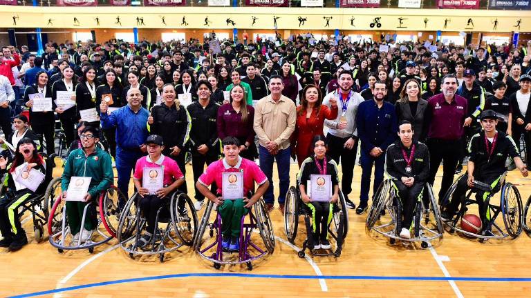 Los deportistas sinaloenses recibieron sus respectivos estímulos económicos por parte del Isde y del Gobierno de Sinaloa.