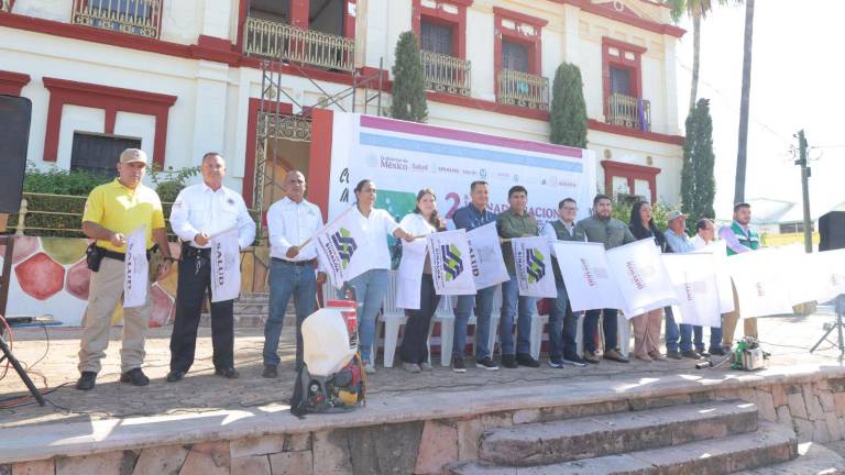 Banderazo de inicio de la jornada contra mosco transmisor del dengue, zika y chikungunya en Rosario.