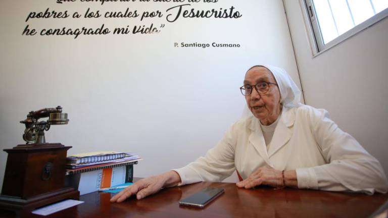 Sor Inés Quintana es la directora del Asilo de Ancianos La Inmaculada, en Mazatlán.