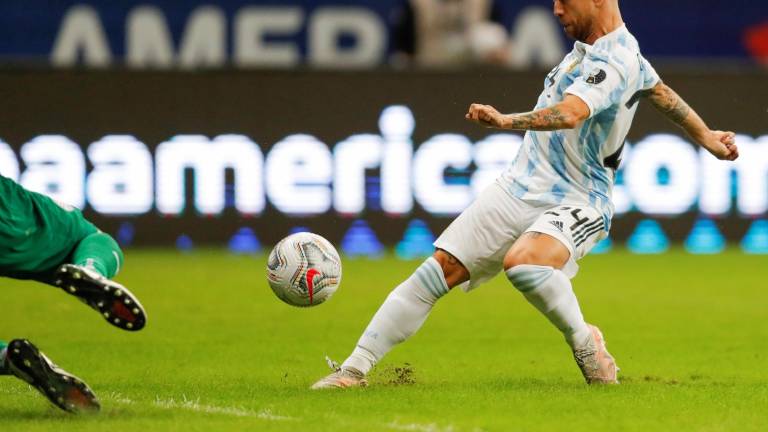 Argentina derrotó a Paraguay y se clasificó a los cuartos de final de la Copa América