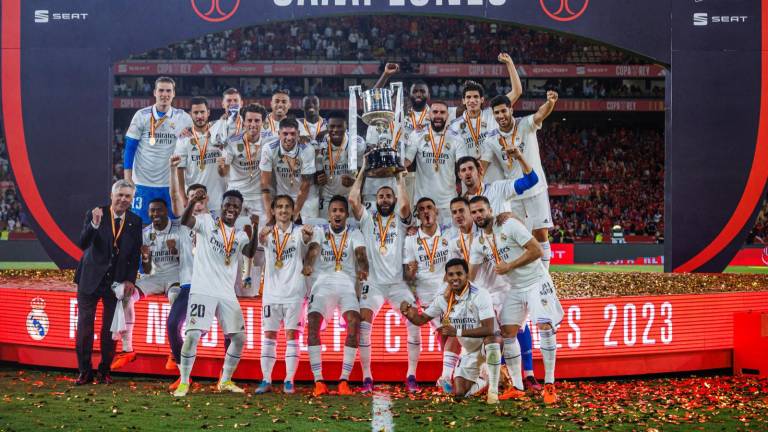 Real Madrid festeja su título copero.