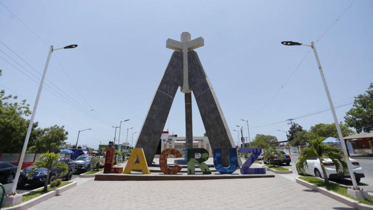 El punto principal de observación será a la orilla de playa Ceuta, donde además habrá actividades culturales y música de trova en vivo, a partir de las 10 de la mañana.
