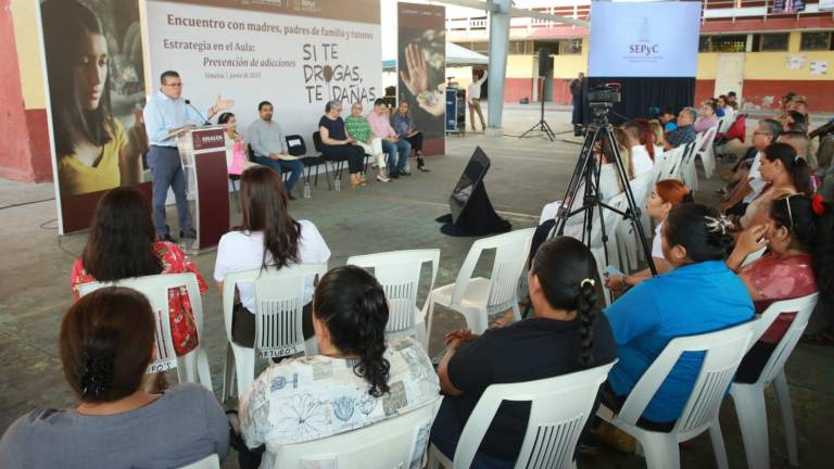 Ponen en marcha la Estrategia en el Aula, Prevención de Adicciones “Si te drogas, te dañas, en la Escuela Secundaria Estatal “Miguel Hidalgo”, en Mazatlán.