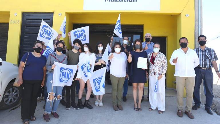 Se registran Diana Rice y Roberto González como candidatos a diputados en los Distritos 20 y 21