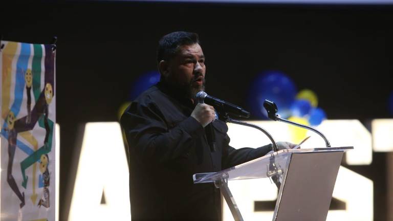 Iván Velázquez, director general de SUMA Sociedad Unida IAP, destacó el papel de las juventudes en la transformación social y la construcción de la paz en Sinaloa.