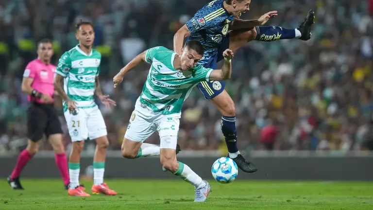 Santos y América brindaron empate a un gol en el cierre de los encuentros sabatinos.