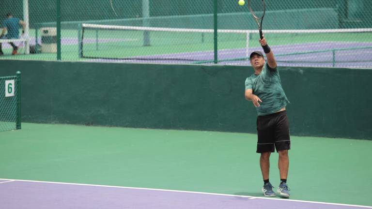 Las acciones de la Copa de Tenis Amstel abrieron acciones en El Cid.