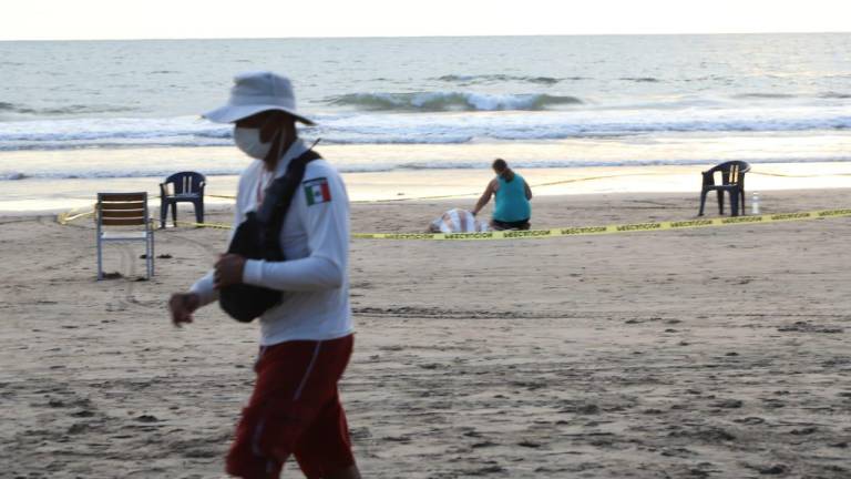 Turista de Chihuahua se ahoga en playa de Mazatlán