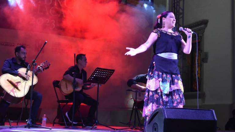 A través de su canto, María Inés Ochoa enaltece al campo y a las lenguas indígenas