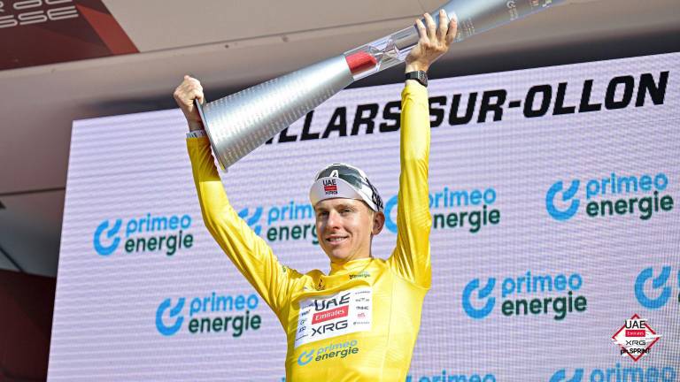 Tadej Pogacar añade a su palmarés su primer Tour de Suiza.