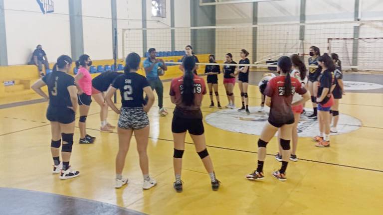 Selección femenil de voleibol busca la clasificación a Universiada Nacional