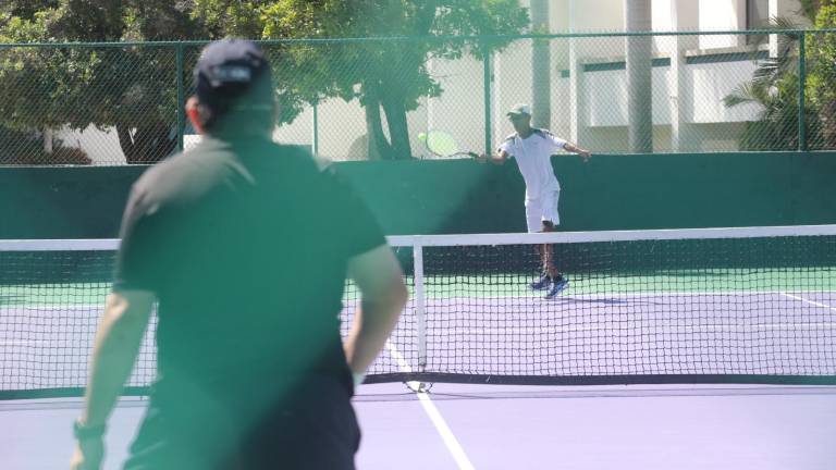 La convocatoria está abierta para la rama varonil.