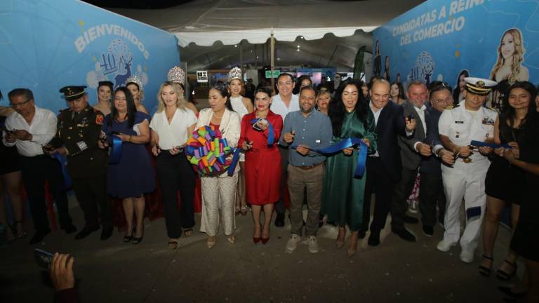 Autoridades y organizadores realizaron este viernes el corte de listón de la Expoferia Canaco Mazatlán 2025, que celebra su 40 aniversario.