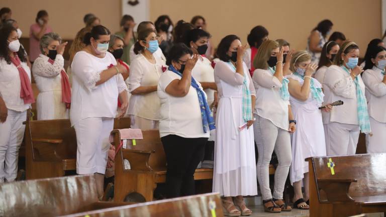 ANSPAC Mazatlán celebra graduación con una misa de acción de gracias