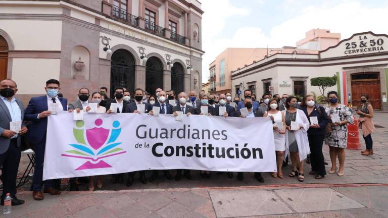 Coparmex se prepara para defender la Constitución, ante lo que considera intromisión de AMLO