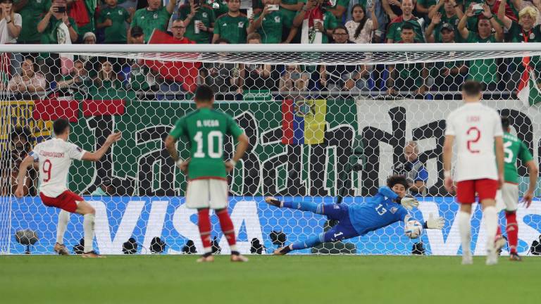 México no encuentra el gol y empata 0-0 ante Polonia con un Guillermo Ochoa salvador