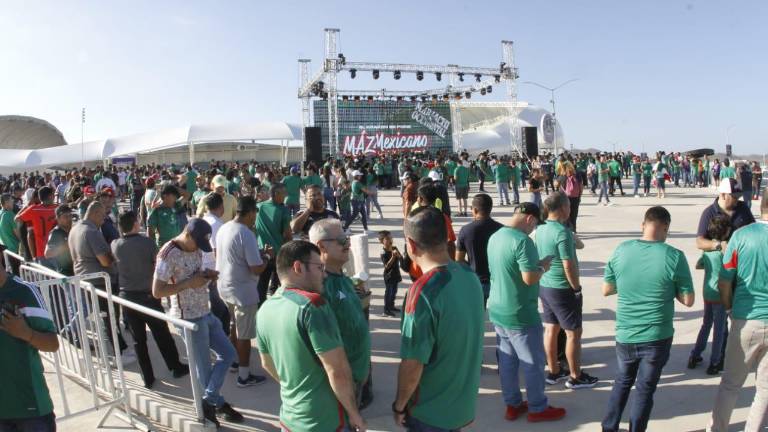 Miles ya invaden el Kraken.