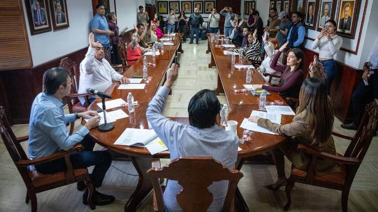 La aprobación se dio durante la sesión ordinaria de este sábado, tras el dictamen presentado por las Comisiones Unidas de Hacienda y de Urbanismo, Ecología y Obras Públicas.