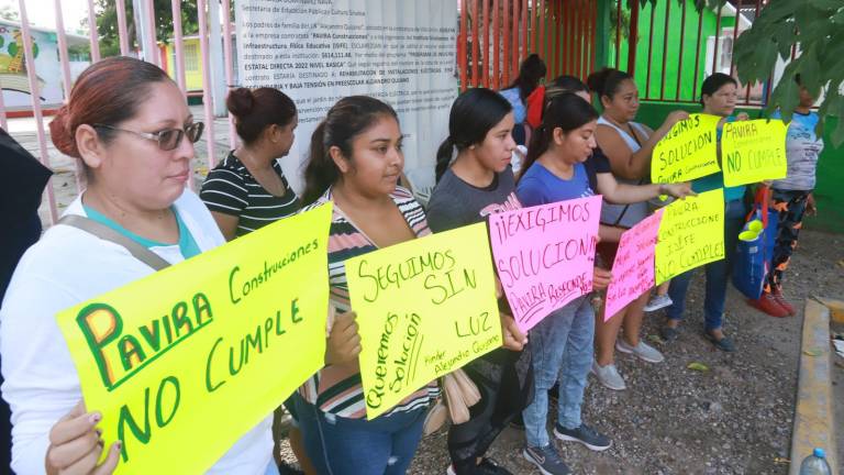 Madres de kínder de Villa Unión piden intervención de Gobernador por falta de luz