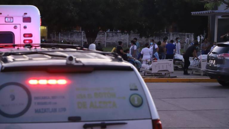 Conato de incendio en hospital del ISSSTE provoca evacuación de pacientes en Mazatlán