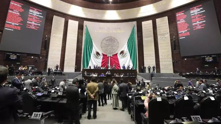 Sesión de la Cámara de Diputados en la que se declaró un receso de 21 días.