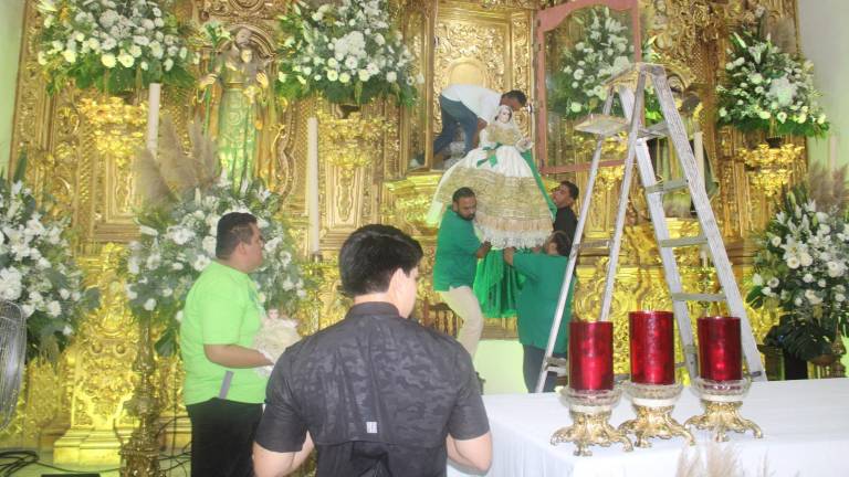 El rosarense considera un privilegio servir en el santuario y participar en la tradicional romería de la patrona.