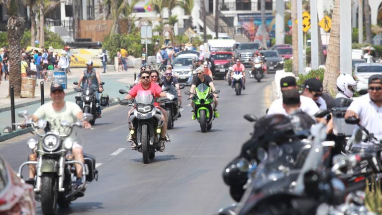 ¿A qué hora es el desfile de la Semana Internacional de la Moto?