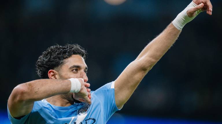 Omar Marmoush marca doblete.