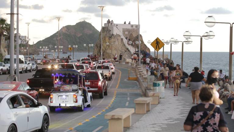 Mazatlán es el destino turístico con mayor letalidad por Covid-19 en México