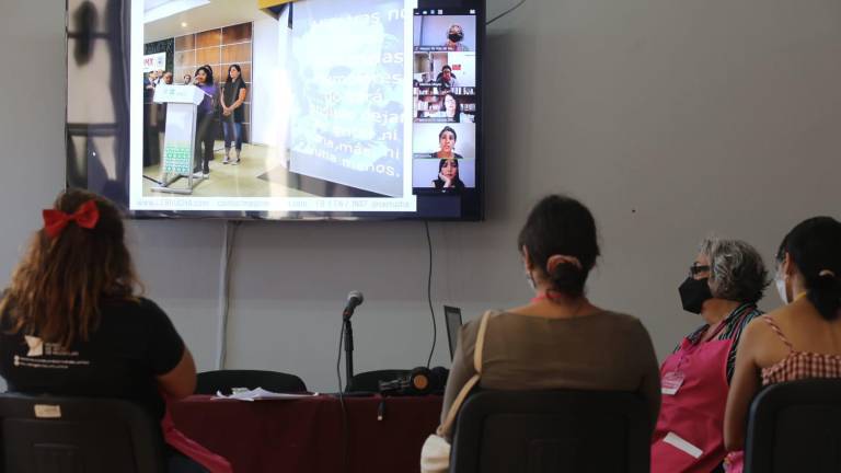 Conversatorio de “Artivismos Feministas: Entramando Rabia y Amor”