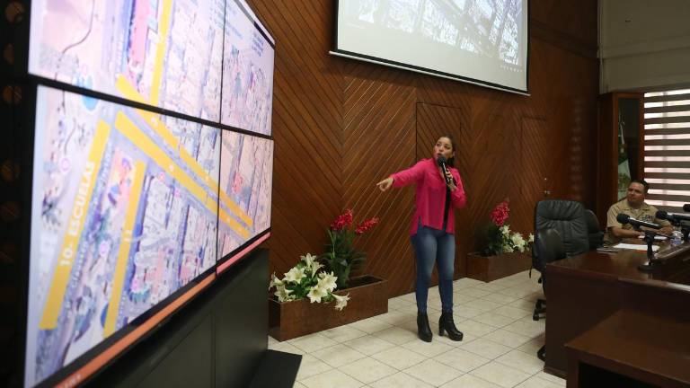El Paseo Claussen esquina con calle México, la Avenida del Mar hasta el crucero con Insurgentes, además de la avenida Gutiérrez Nájera y Juan Carrasco, serán cerradas por el desfile.