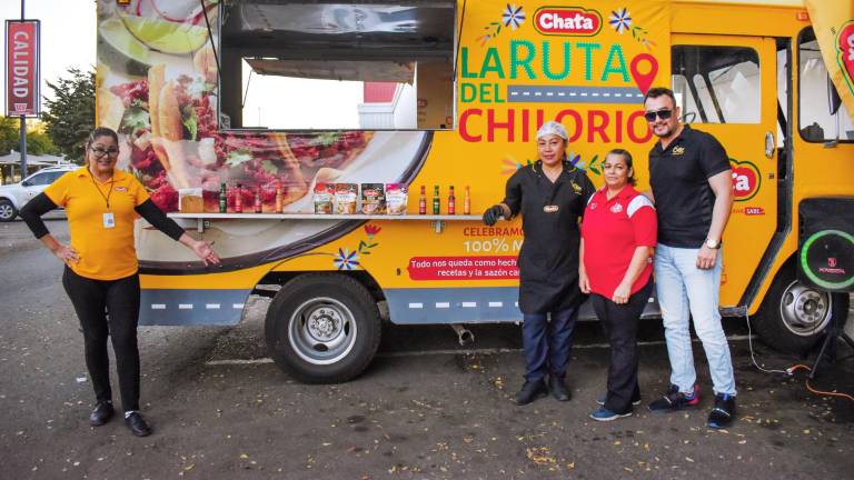 Listo el equipo de La Ruta del Chilorio para consentir a sus clientes.