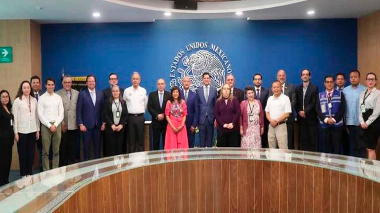 Visita de empresarios y autoridades al AIFA.