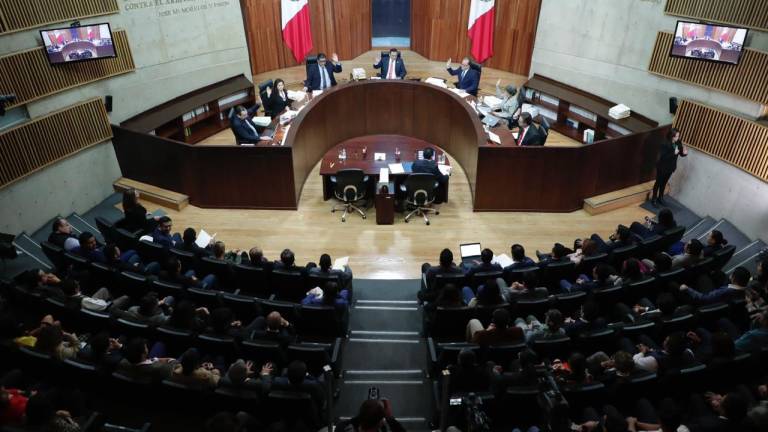 La Sala Superior del Tribunal Electoral del Poder Judicial de la Federación declaró infundadas las denuncias por el supuesto financiamiento ilegal de la constructora brasileña Odebrecht.