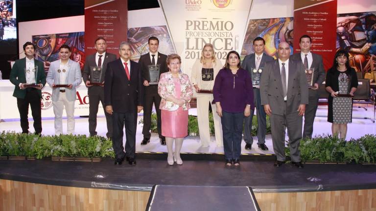 Otorga la UAdeO premios Profesionista Lince del Año 2019-2020