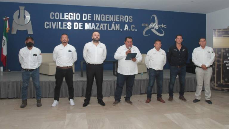 El Colegio de Ingenieros Civiles de Mazatlán A.C. realiza exposición de arte
