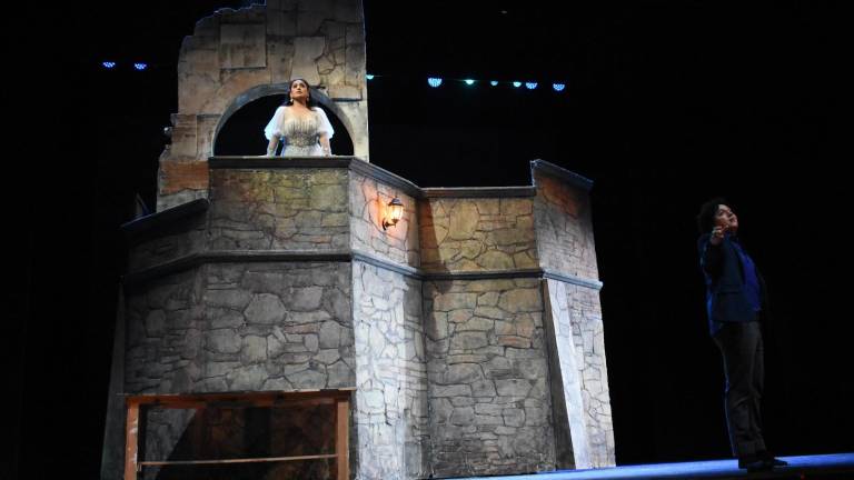 Romeo y Julieta se presentó en el Teatro Pablo de Villavicencio.