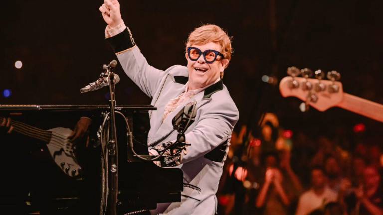 Elton John ofrece su último concierto en Estocolmo.