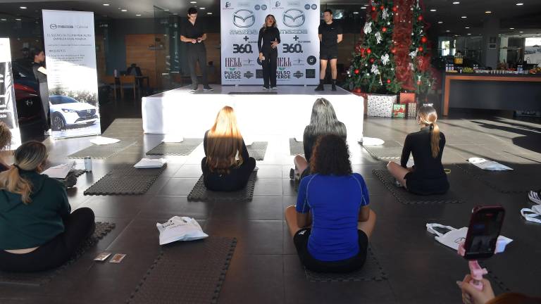 Clientes y público acude al evento Salud Funcional 360, organizado por Mazda Culiacán