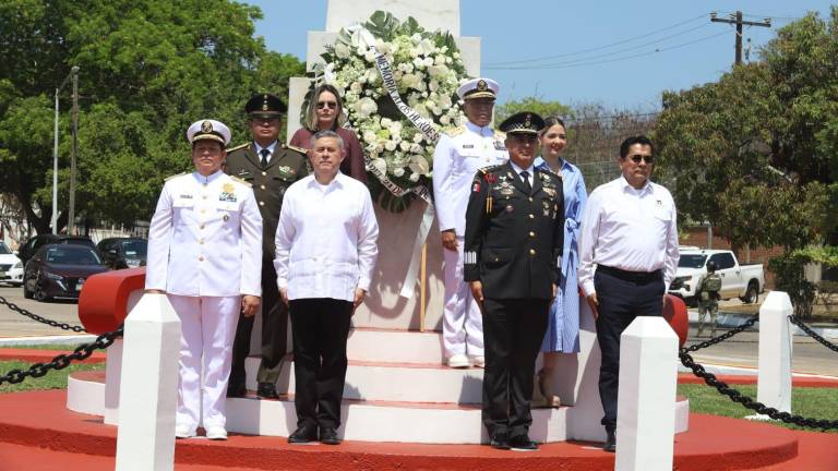 Conmemoración en Mazatlán del 112 aniversario de la Gesta Heroica del Puerto de Veracruz.